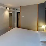 Hotel Ibis Centre 3*