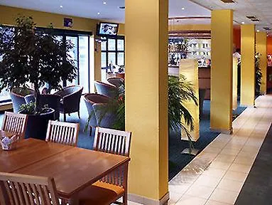Ibis Centre Hotel 3*
