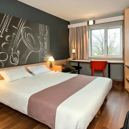 Ibis Centre 3* Dinant