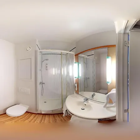 Отель Ibis Centre