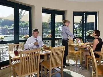 イビス センター ホテル 3*