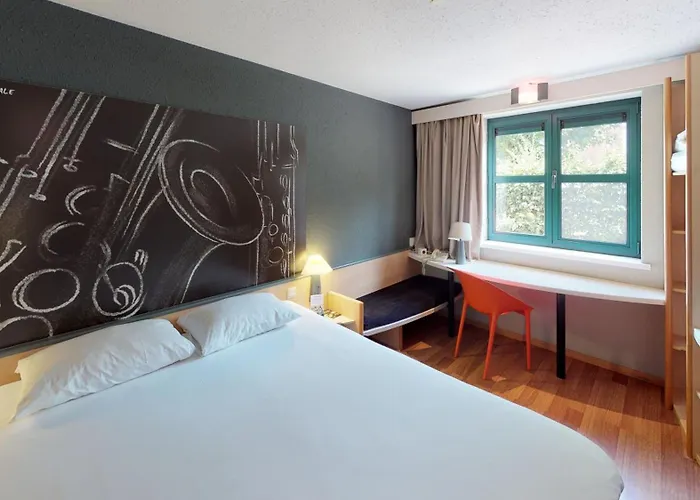 Ibis Centre 3* Dinant