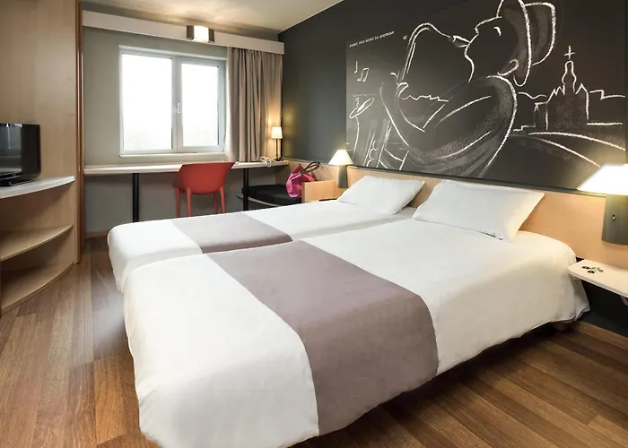 Ibis Centre 3* Dinant