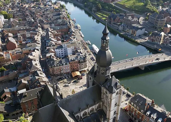 ホテル イビス センター 3*